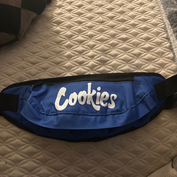 Cookies satchel or throw over bag